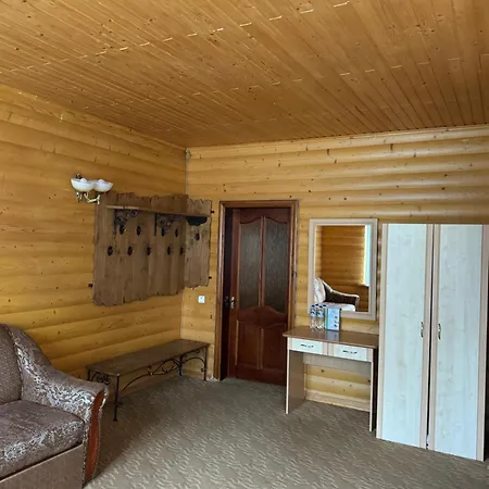 Hotel лелеч Tatariv